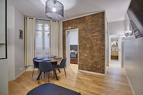 Apartment Located in the Center of Paris