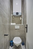 Apartment Located in the Center of Paris