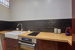 Apartment Located in the Center of Paris