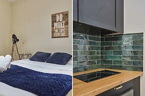 Superb Atypical Apartment Paris Center Le Marais