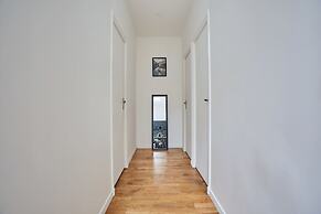 Superb Atypical Apartment Paris Center Le Marais