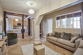 Amazing and new Apartment Center of Paris