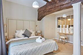 Amazing and new Apartment Center of Paris