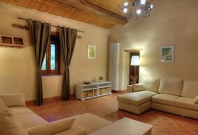 Scenic Holiday Home in Modigliana