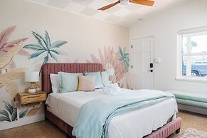 Haleys Court Boutique Motel