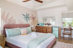 Haleys Court Boutique Motel