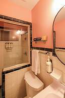 Haleys Court Boutique Motel