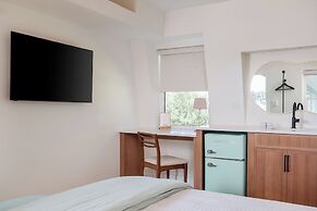 Haleys Court Boutique Motel