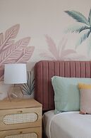 Haleys Court Boutique Motel