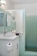 Haleys Court Boutique Motel