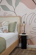 Haleys Court Boutique Motel