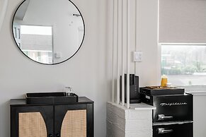 Haleys Court Boutique Motel