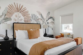Haleys Court Boutique Motel