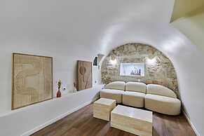 Superb New Apartement Le Marais Place des Vosges