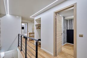 Superb New Apartement Le Marais Place des Vosges