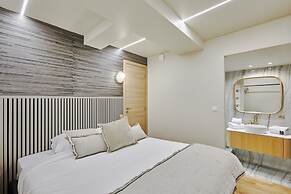 Superb New Apartement Le Marais Place des Vosges
