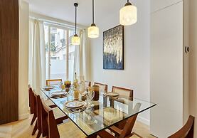 Exceptional 3 Bedrooms Apartment Heart of Paris
