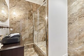 Exceptional 3 Bedrooms Apartment Heart of Paris