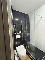 Signature Promenada Hotel-Apartments 2