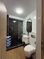 Signature Promenada Hotel-Apartments 2