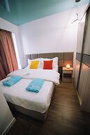 Signature Promenada Hotel-Apartments 2