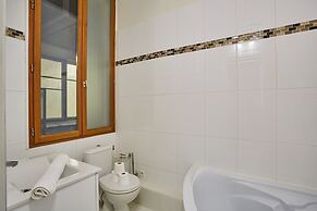 Studio Eiffel Tower/trocadero