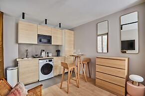 Superb & New Studio Eiffel Tower