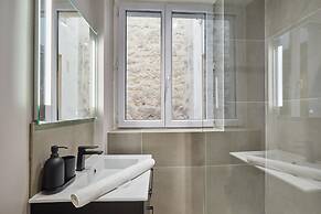 Superb & New Studio Eiffel Tower