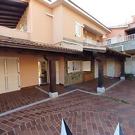 Casa San Lorenzo With Garden In Budoni