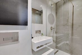 Authentic apt - 2br/6p - Rue des Martyrs - Opera