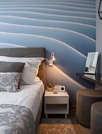 Stunning Villa Scorpaena w swimming pool