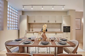 Sublim Apartment 3 Bedrooms Center of Paris