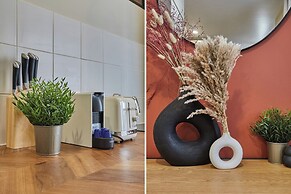 Apartment in the Center of Paris/montmartre