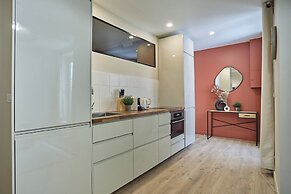 Apartment in the Center of Paris/montmartre