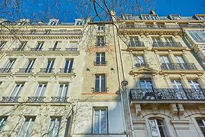 Grand Studio Porte Maillot/arc de Triomphe