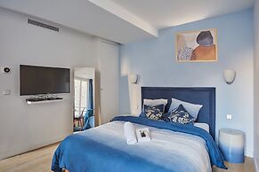 Grand Studio Porte Maillot/arc de Triomphe