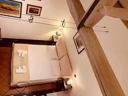 C&O Savoia Deluxe Rooms