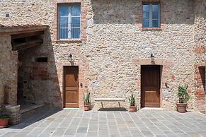 Tramonto Apartment Shared Pool