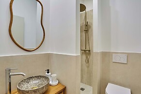 Sublime Air-conditioned Apartment Center of Paris