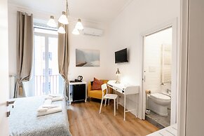 Rome Lux House guest rooms