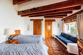 Casa Cuatro Elementos