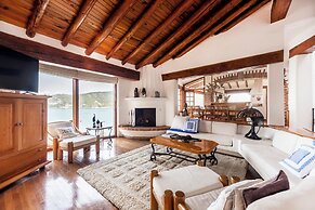 Casa Cuatro Elementos