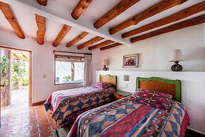 Casa Cuatro Elementos