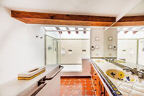 Casa Cuatro Elementos