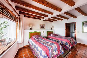 Casa Cuatro Elementos