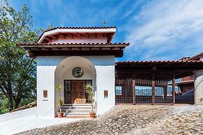 Casa Cuatro Elementos