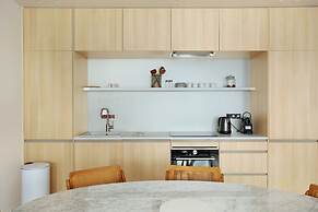 Luxurious and new Apartment in the Center of Paris