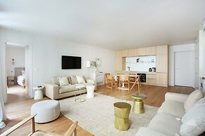 Luxurious and new Apartment in the Center of Paris