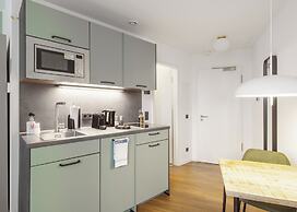 limehome Berlin Sybelstraße