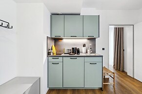 limehome Berlin Sybelstraße